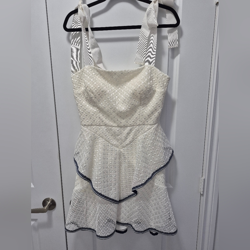 Rebecca Vallance x Net-A-Porter Dress, US 6, White Lace - Picture 3 of 10